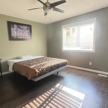 Monthly Accommodation Edmonton Londondery, Pilot Sound, Mcconachie Area Dış mekan fotoğraf